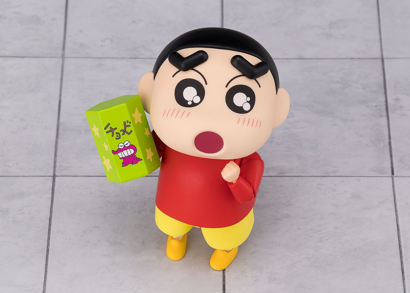Crayon Shin-chan S.H.Figuarts Action Figure Shinnosuke Nohara 9 cm - AniMuchuu
