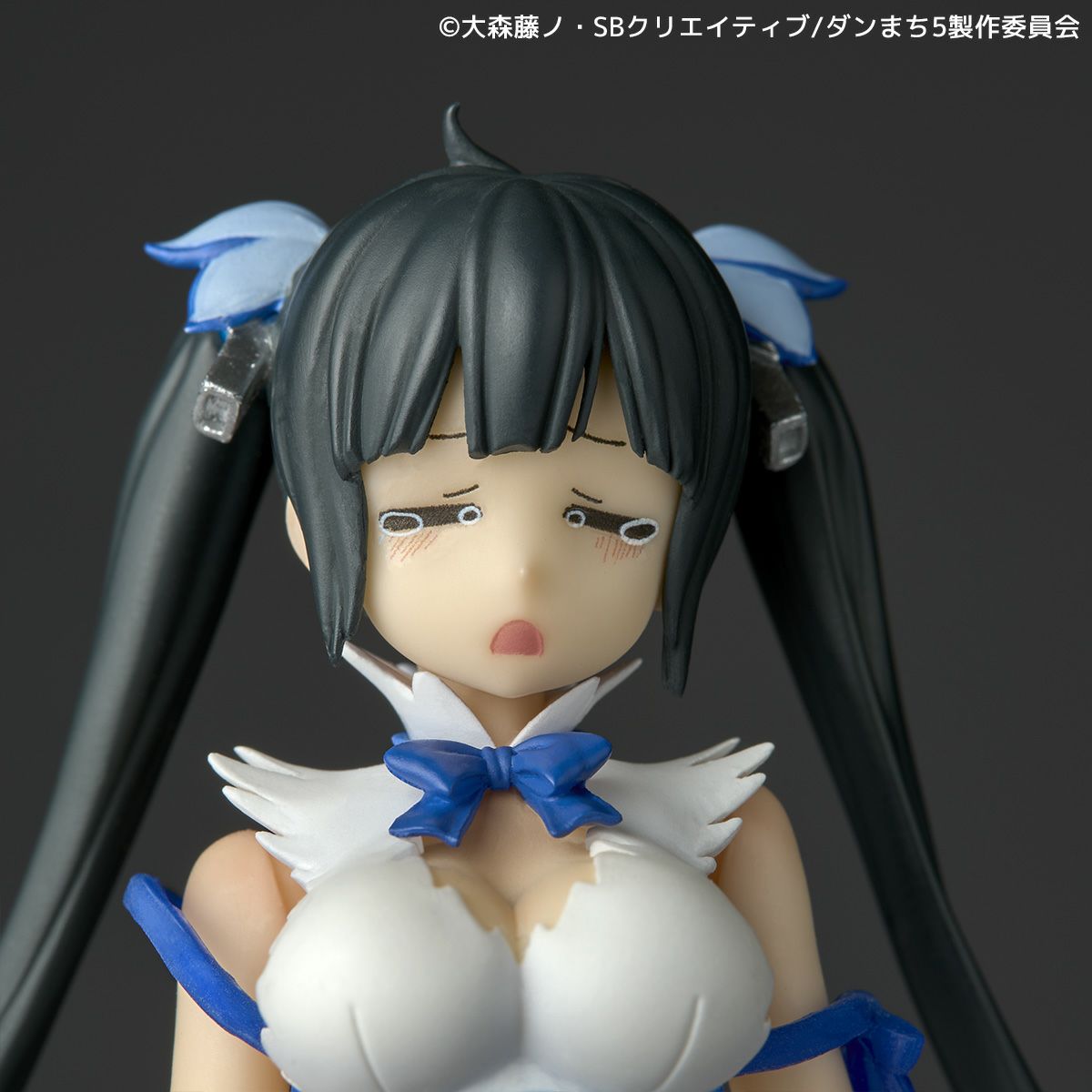 DanMachi Revoltech Hestia PVC Action Figure 13 cm - AniMuchuu
