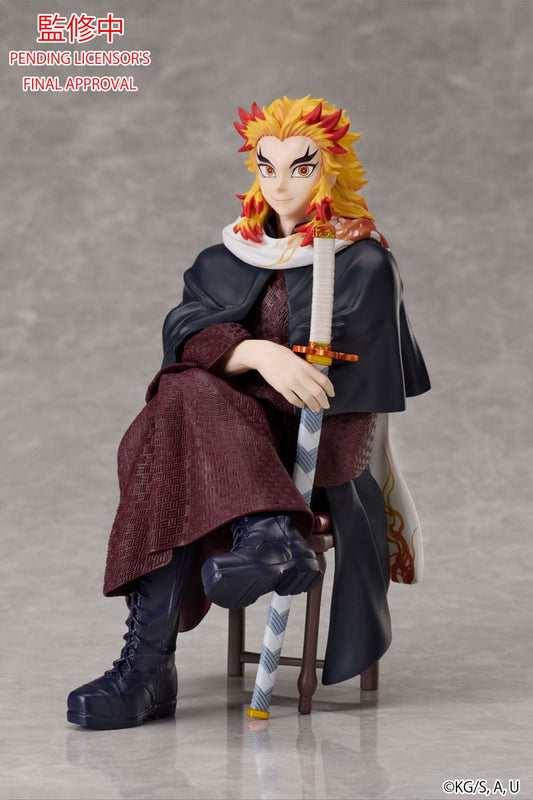 Demon Slayer: Kimetsu no Yaiba Statue Kyojuro Rengoku 16 cm - AniMuchuu