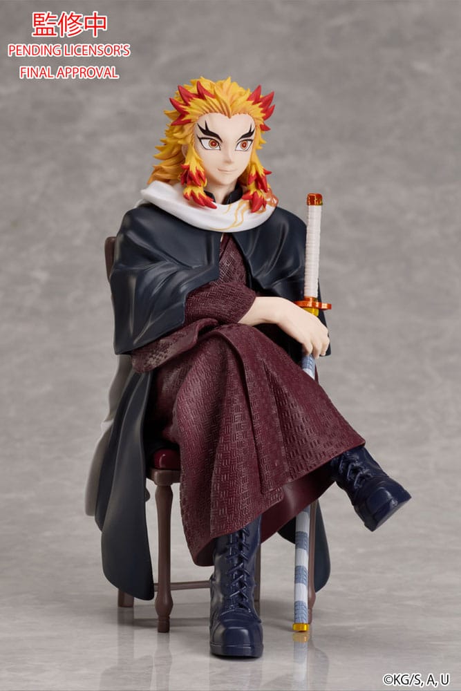 Demon Slayer: Kimetsu no Yaiba Statue Kyojuro Rengoku 16 cm - AniMuchuu