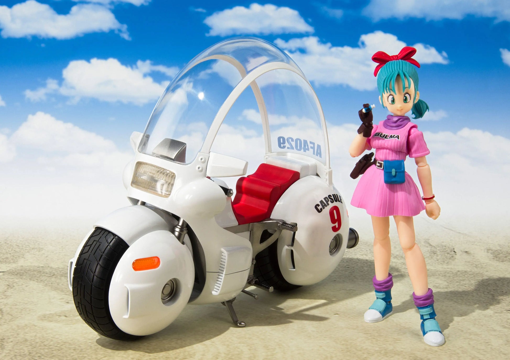 Dragon Ball S.H. Figuarts Bulma's Motorcycle Hoipoi Capsule No. 9 + Goku 17 cm - AniMuchuu