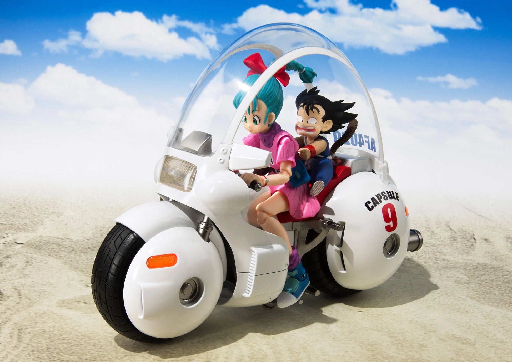 Dragon Ball S.H. Figuarts Bulma's Motorcycle Hoipoi Capsule No. 9 + Goku 17 cm - AniMuchuu