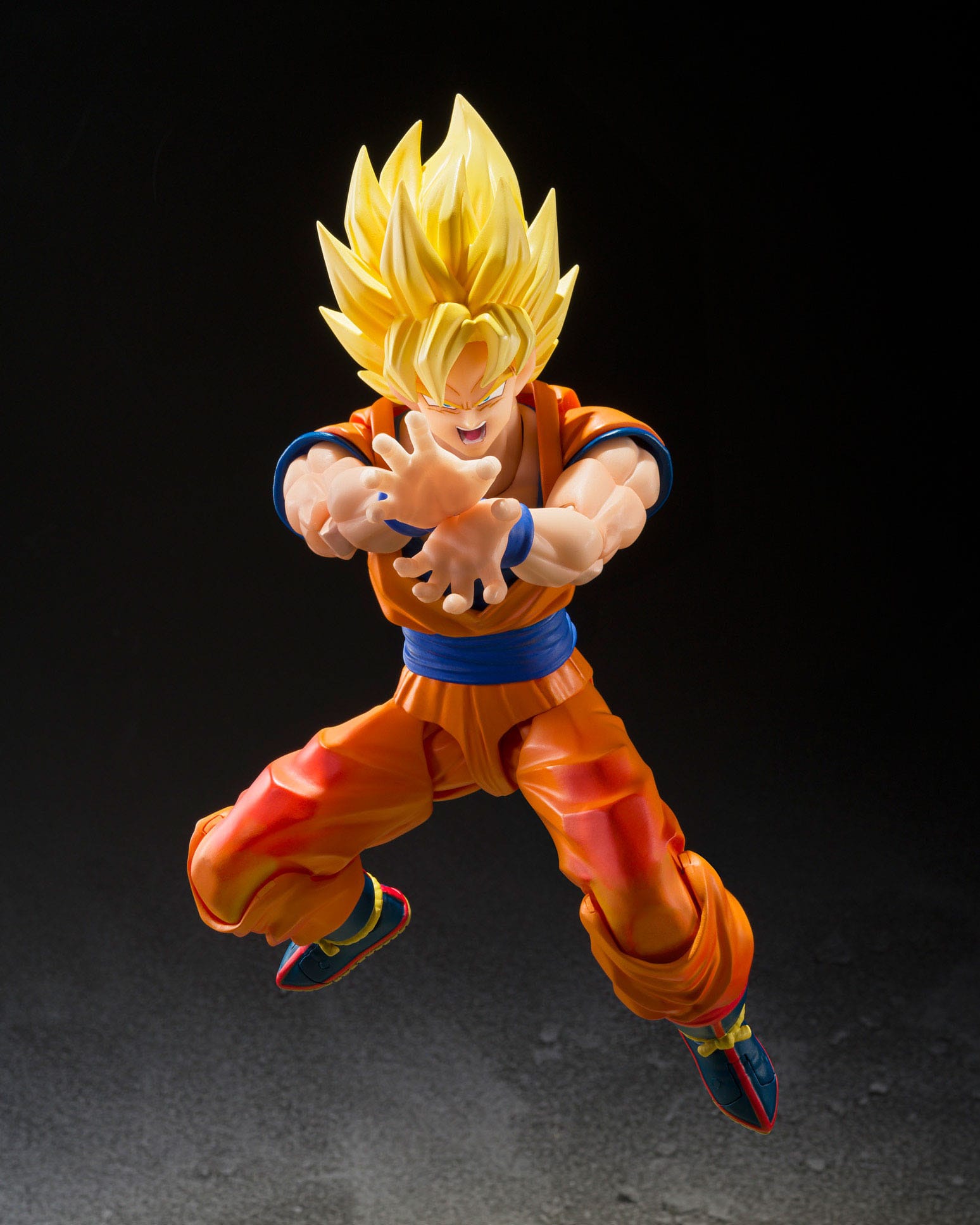 Dragon Ball Z S.H.Figuarts Action Figure Super Saiyan Son Goku 15 cm - AniMuchuu