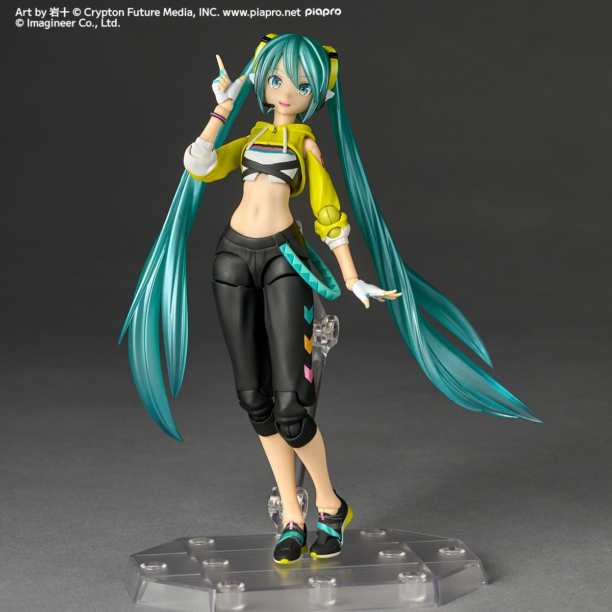 Hatsune Miku Revoltech Miku Boxing PVC Action Figure 15 cm - AniMuchuu