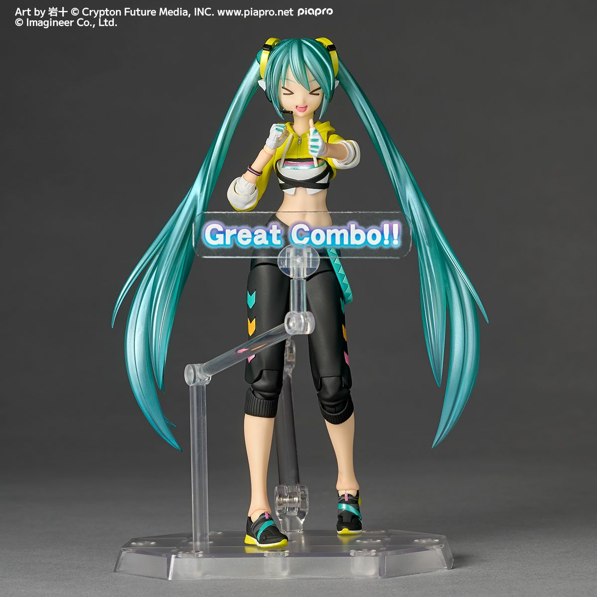 Hatsune Miku Revoltech Miku Boxing PVC Action Figure 15 cm - AniMuchuu