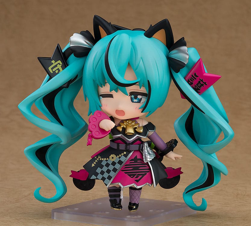 Hatsune Miku: Black Maneki Miku Nendoroid Action Figure 10 cm - AniMuchuu