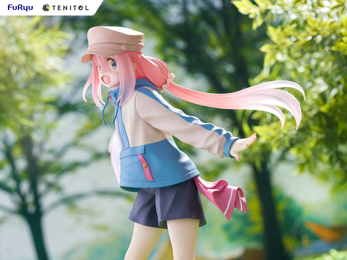 Laid-Back Camp Tenitol PVC Figurine Nadeshiko Kagamihara 22 cm - AniMuchuu