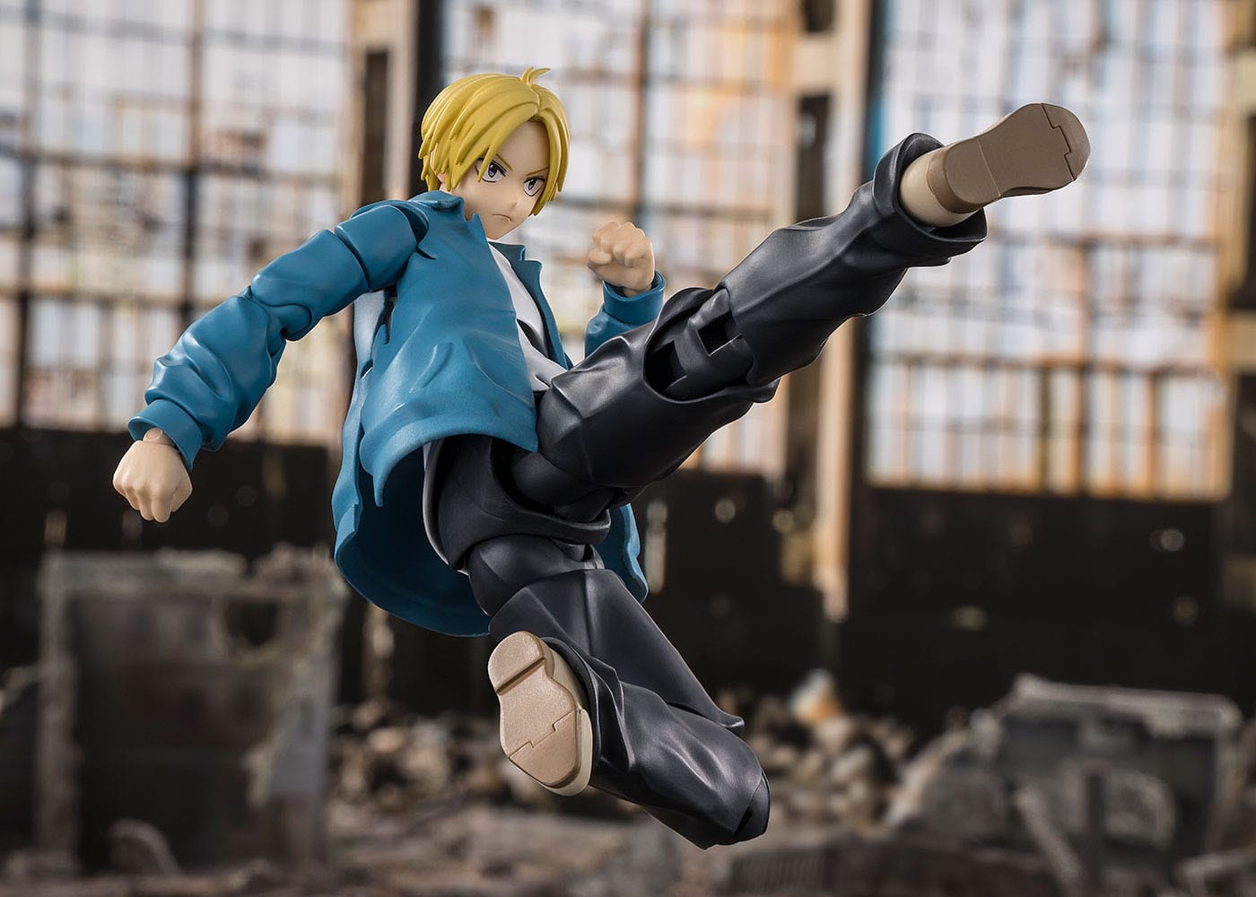 Sakamoto Days S.H.Figuarts Action Figure Asakura Shin 15 cm - AniMuchuu