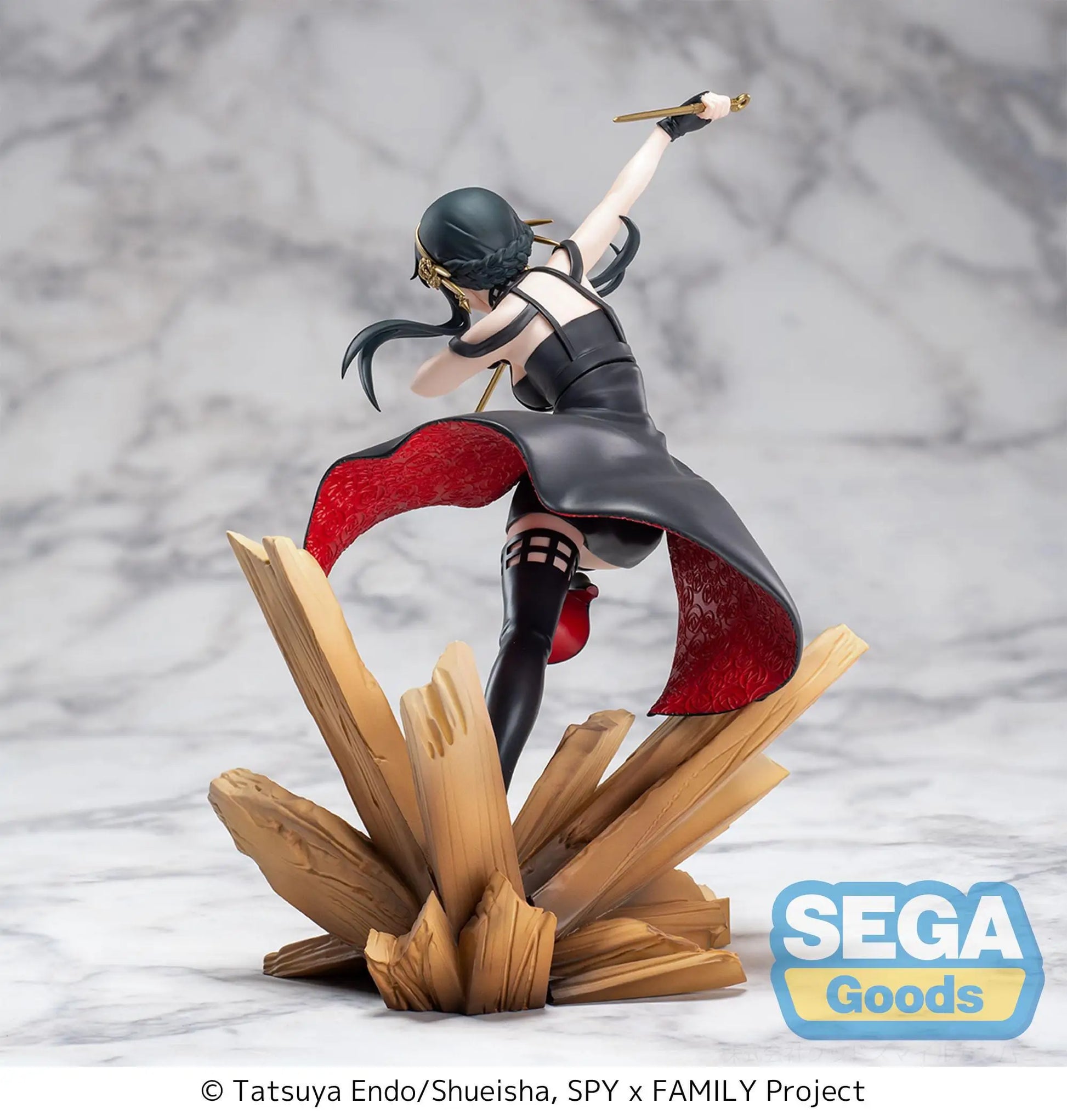 Spy x Family Luminasta PVC Statue Yor Forger Thorn Princess mission extend 19 cm - AniMuchuu