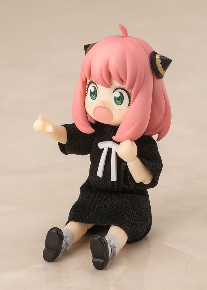 Spy x Family S.H. Figuarts Figure Anya Forger Casual Attire Ver. 8 cm - AniMuchuu