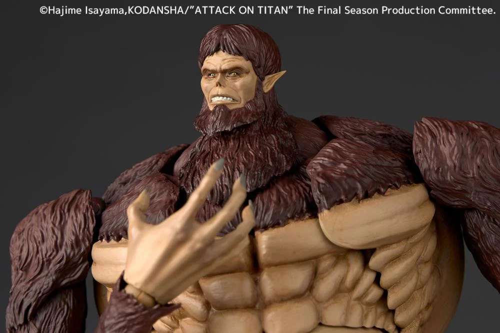 Attack on Titan Revoltech A.Y. Beast Titan PVC Action Figure 18 cm - AniMuchuu