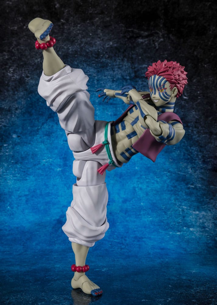 Demon Slayer S.H. Figuarts Action Figure Akaza 15 cm - AniMuchuu