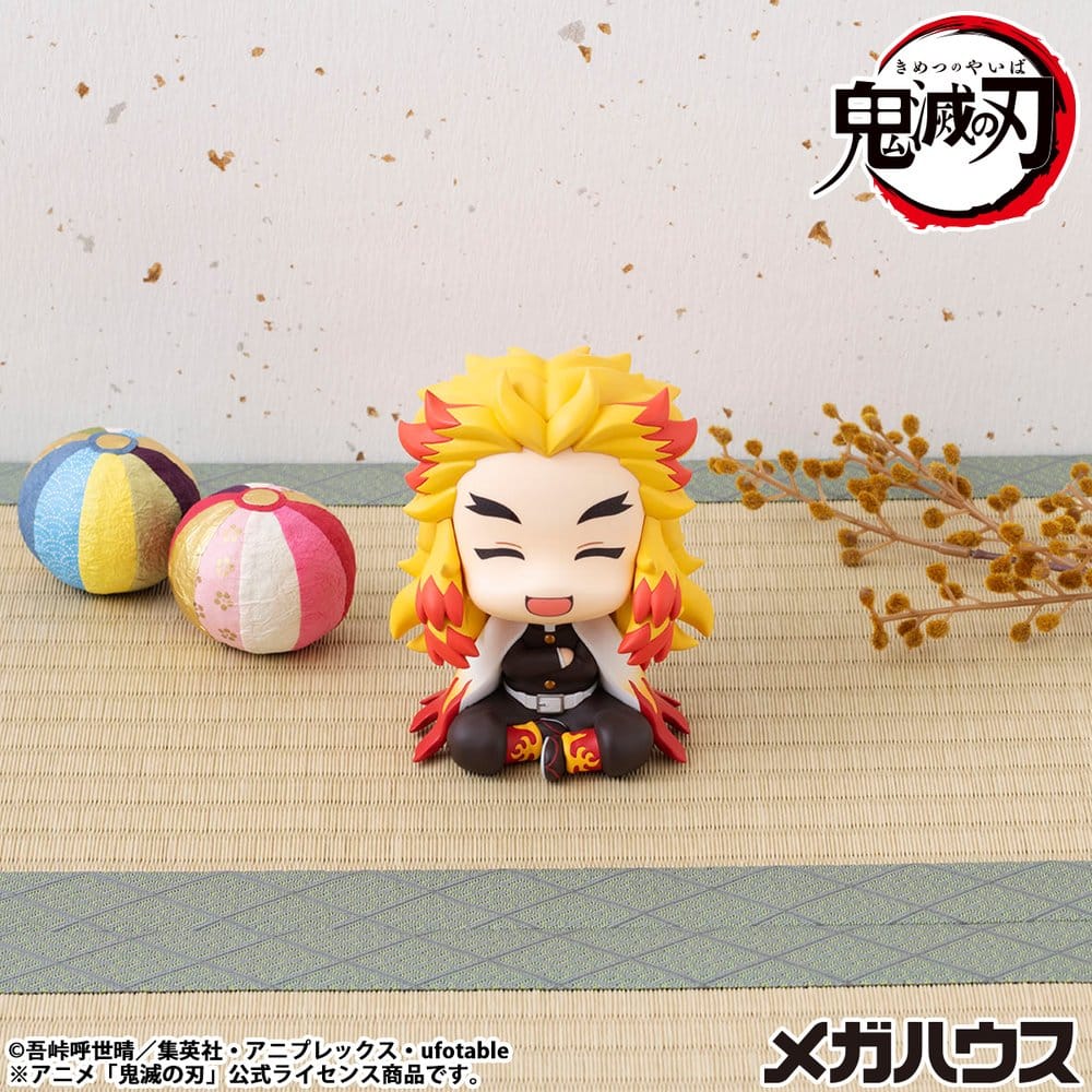 Demon Slayer Look Up PVC Statue Rengoku Kyoujurou Smile Face 11 cm - AniMuchuu