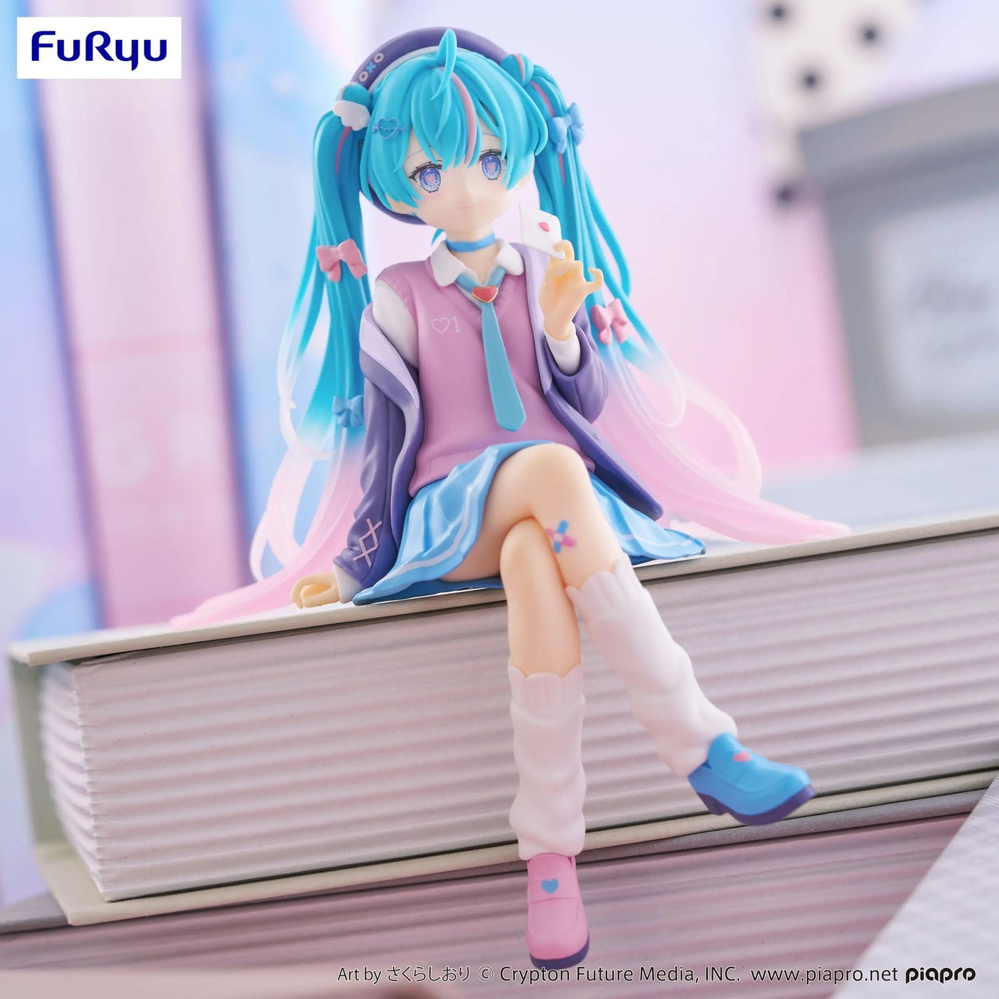 Hatsune Miku Noodle Stopper PVC Statue Love Blazer Navy Color 14 cm - AniMuchuu
