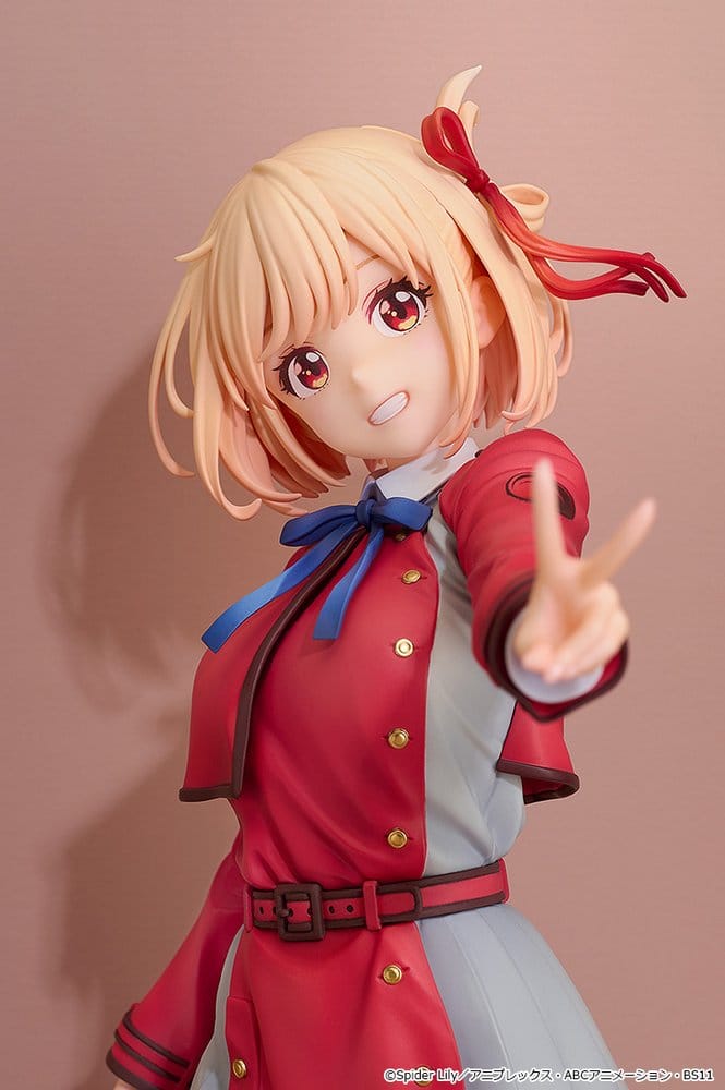 Lycoris Recoil PVC Figure 1/6 Chisato Nishikigi: Key Visual 27 cm - AniMuchuu