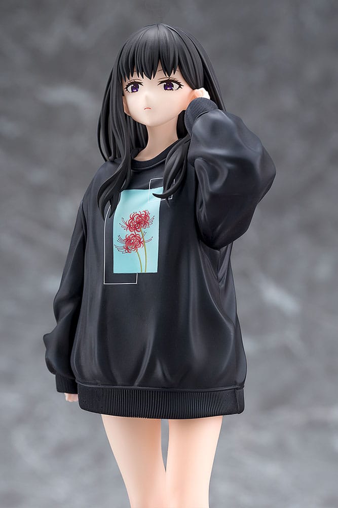 Lycoris Recoil PVC Statue 1/7 Takina Inoue: Oversized Sweatshirt Ver. 25 cm - AniMuchuu