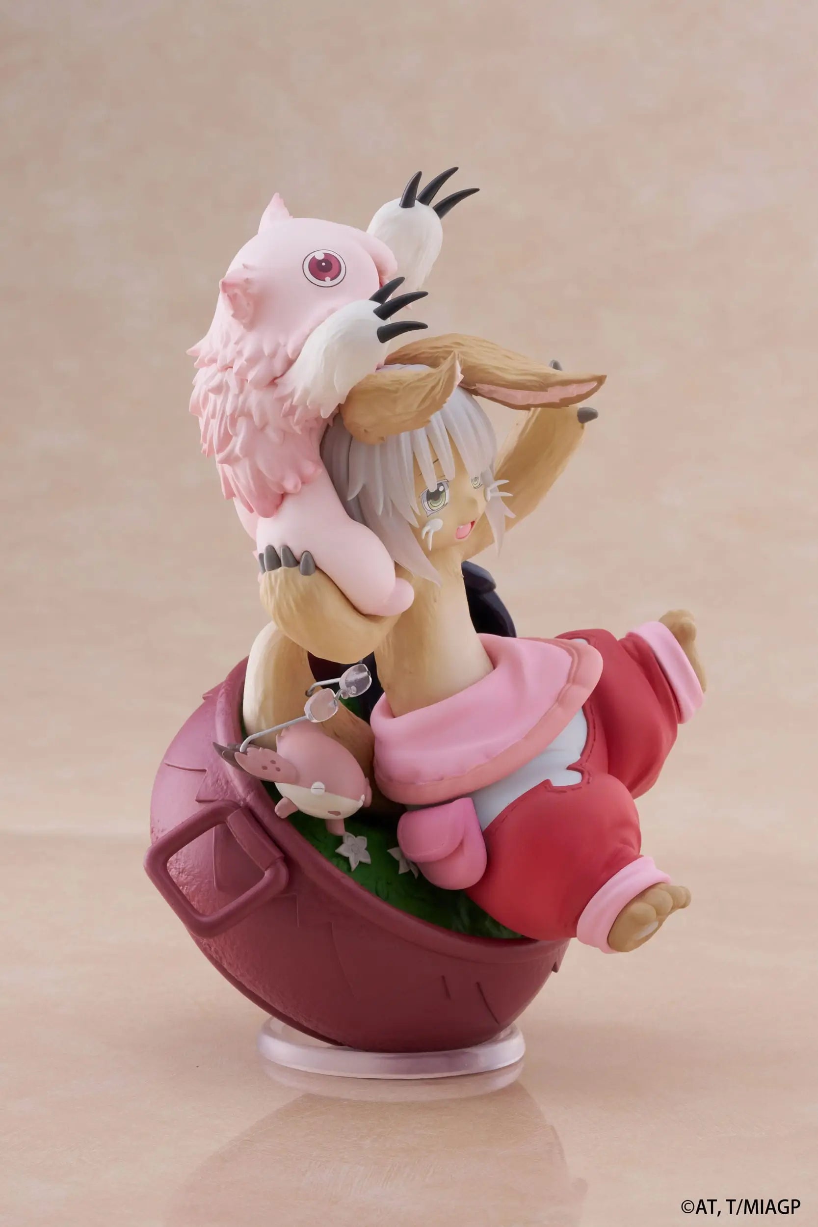 Made in Abyss AMP+ PVC Statue Statue Nanachi My Treasure 16 cm - AniMuchuu