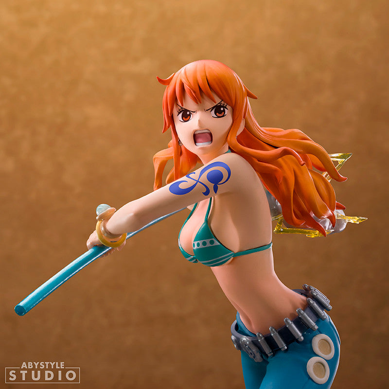 One Piece - Nami SFC Figure 16 cm - AniMuchuu