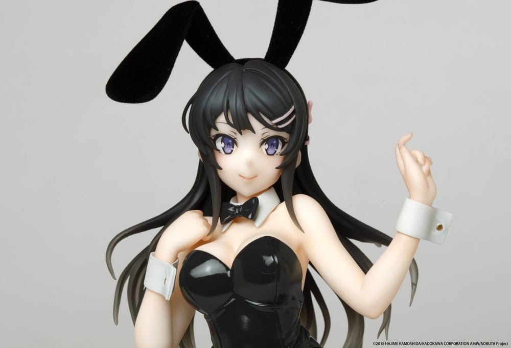 Rascal Does Not Dream Coreful PVC Figure Mai Sakurajima: Bunny 20 cm - AniMuchuu