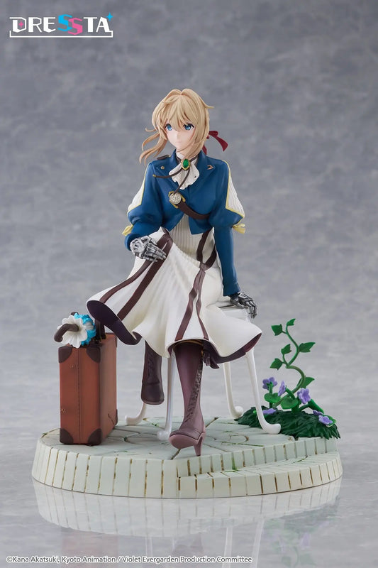 Violet Evergarden Dressta PVC Figure Violet Evergarden 17 cm - AniMuchuu