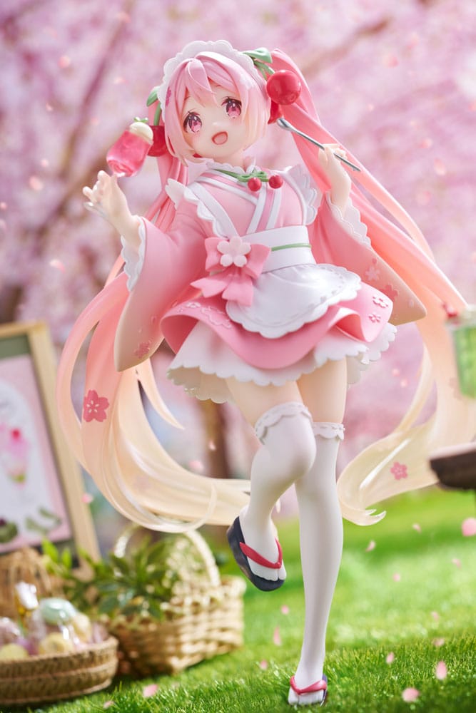 Hatsune Miku PVC Statue Newley Written Sakura Miku Japanese Cafe 18 cm - AniMuchuu
