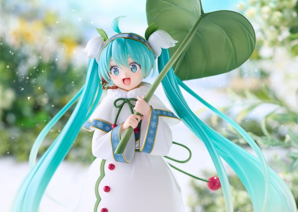Hatsune Miku AMP+ PVC Figure Snow Miku: All Stars 2015 Ver. 22 cm - AniMuchuu