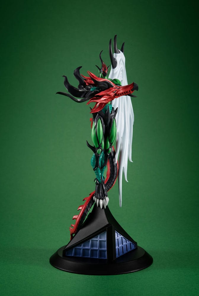Yu-Gi-Oh! Duel Monsters GX E PVC Statue Hero Flame Wingman 16 cm - AniMuchuu