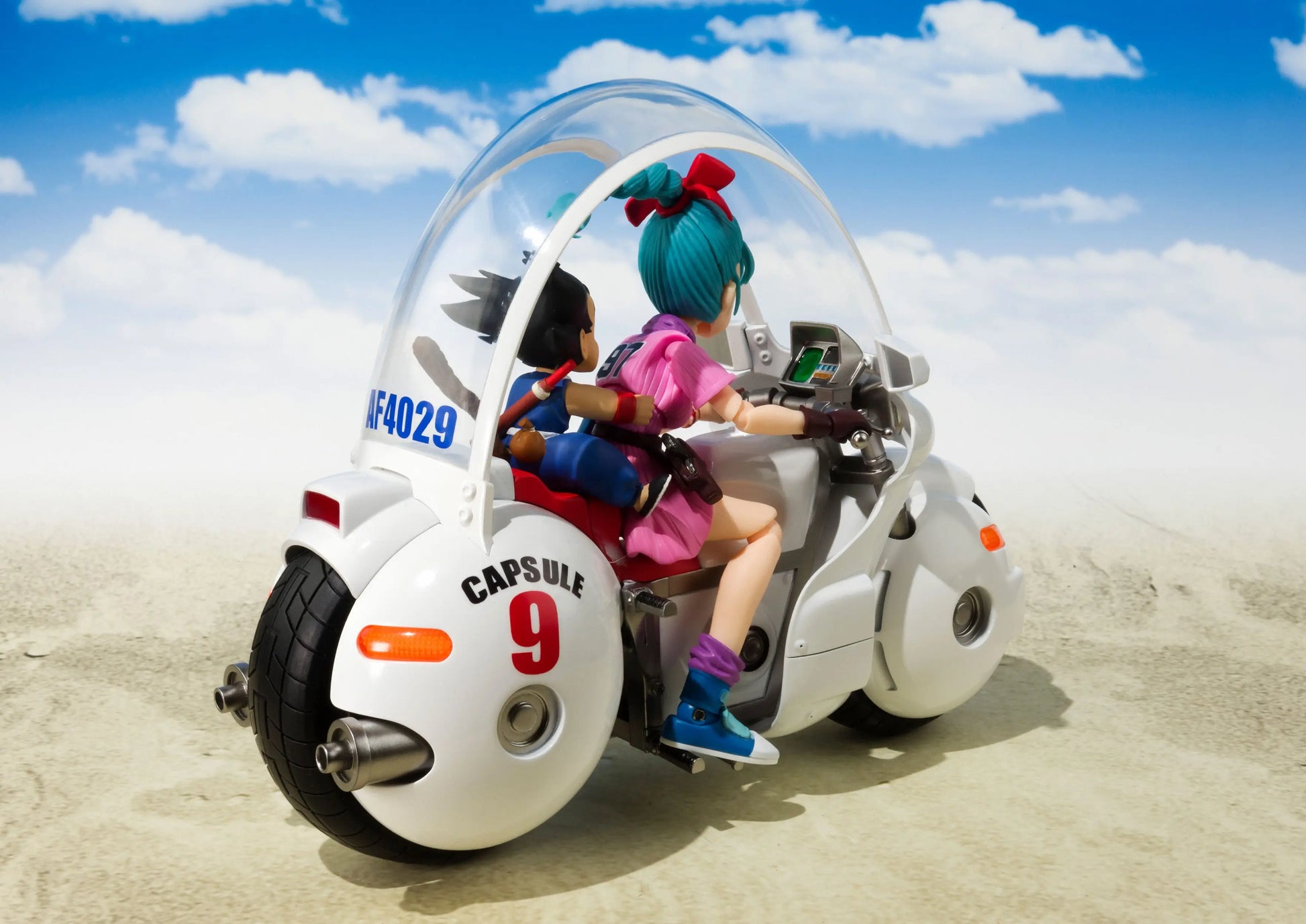 Dragon Ball S.H. Figuarts Bulma's Motorcycle Hoipoi Capsule No. 9 + Goku 17 cm - AniMuchuu
