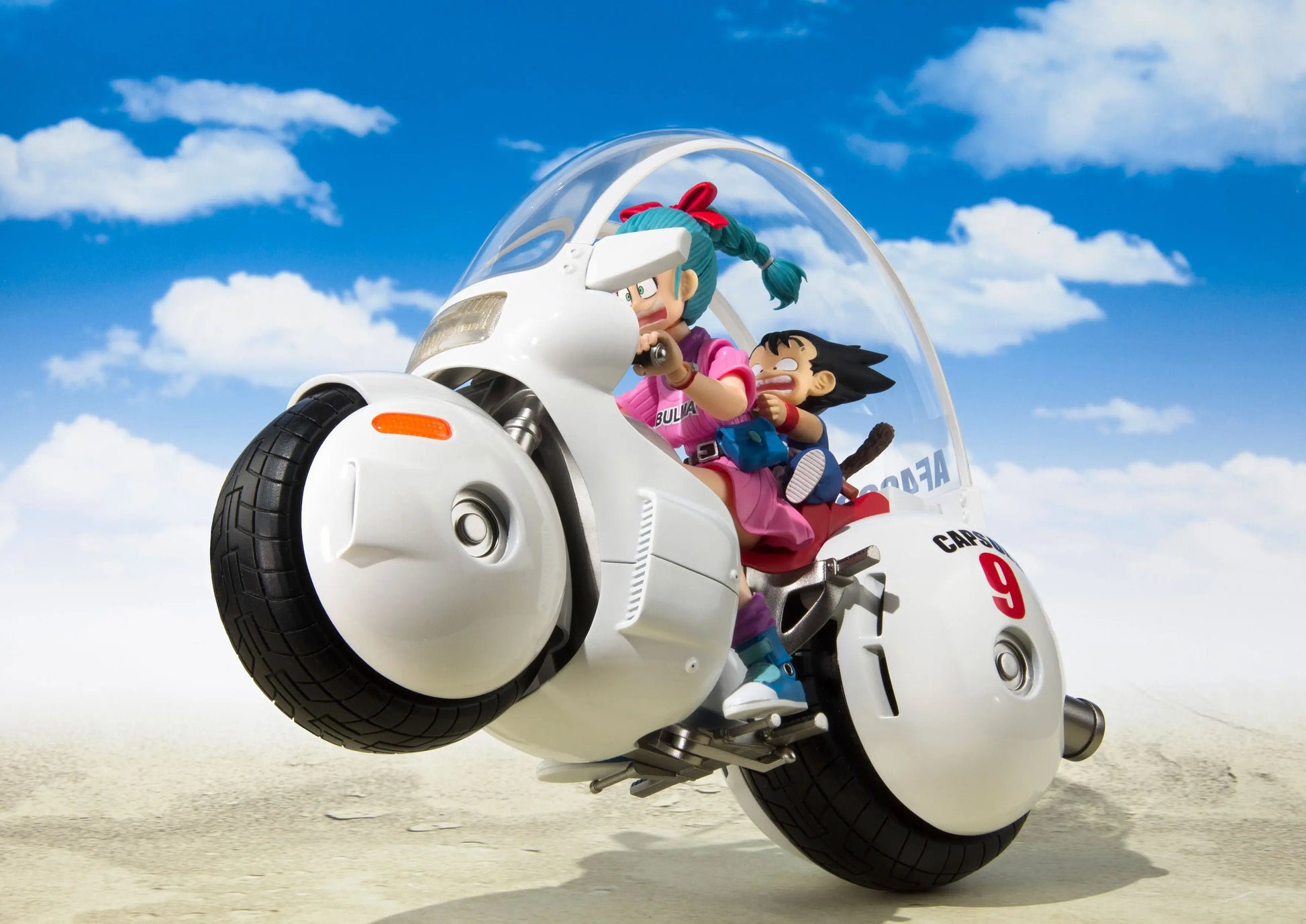Dragon Ball S.H. Figuarts Bulma's Motorcycle Hoipoi Capsule No. 9 + Goku 17 cm - AniMuchuu