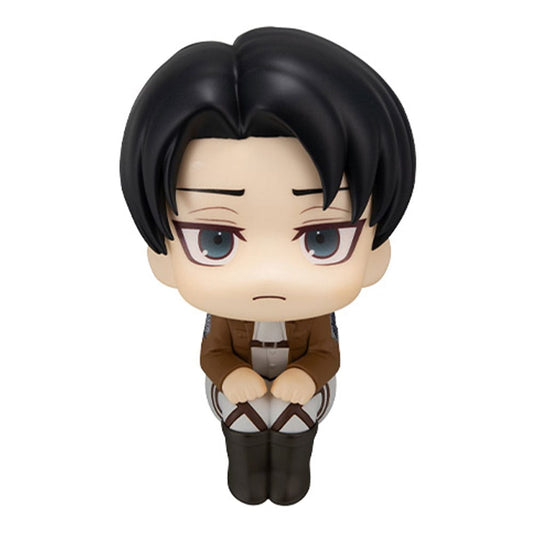 Attack on Titan Look Up PVC Statue Levi 11 cm - AniMuchuu