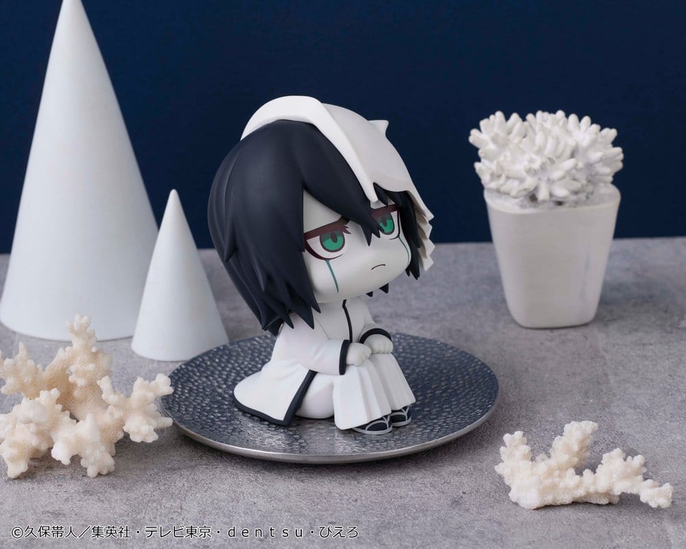 Bleach Look Up PVC Figure Ulquiorra Cifer 11 cm - AniMuchuu