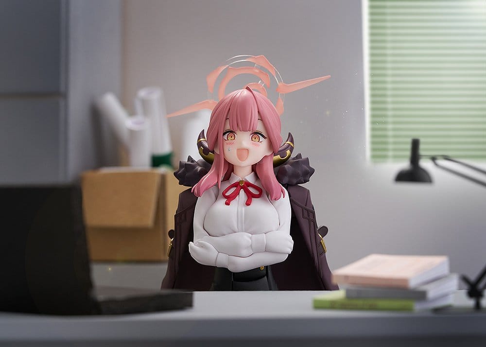 Blue Archive Figma Action Figure Aru Rikuhachima 15 cm - AniMuchuu