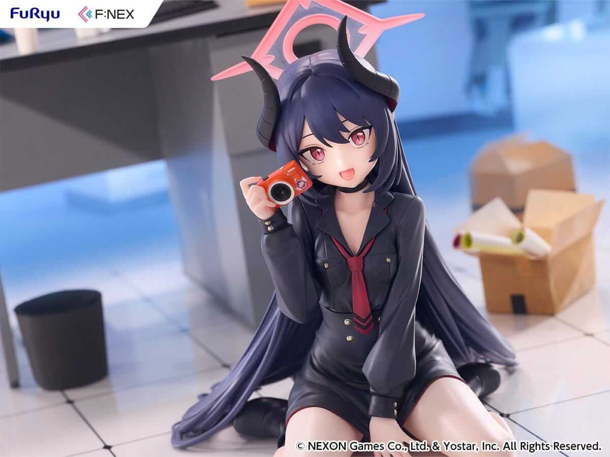 Blue Archive F:NEX PVC Figure 1/7 Chiaki: Memorial Lobby Ver. 15 cm - AniMuchuu