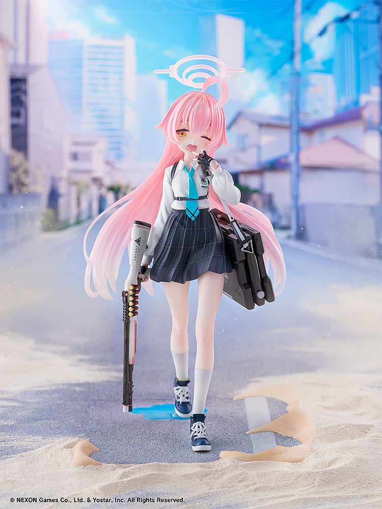 Blue Archive PVC Statue 1/7 Hoshino Takanashi 21 cm - AniMuchuu
