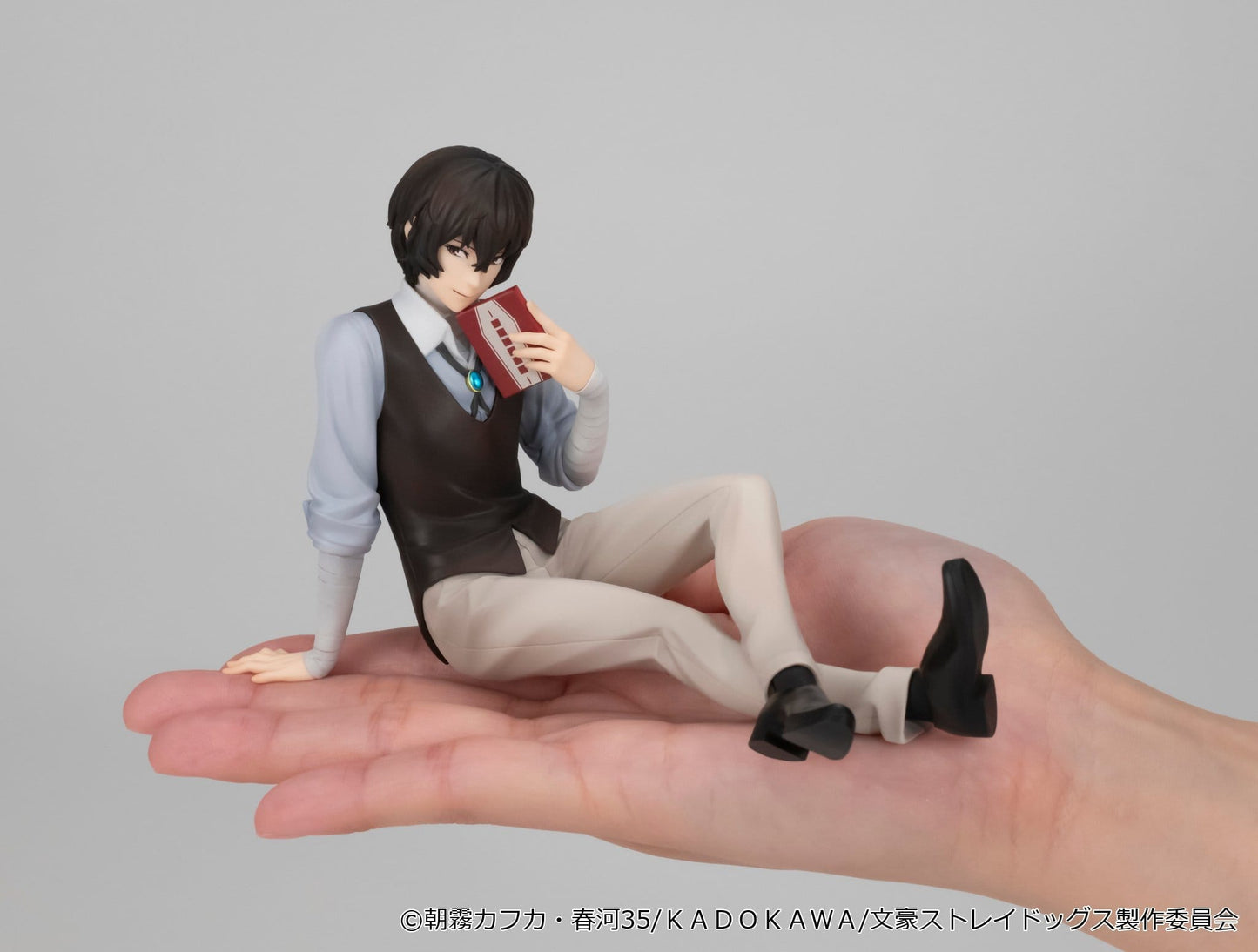 Bungo Stray Dogs G.E.M. PVC Figure Osamu Dazai Palm Size 9 cm - AniMuchuu