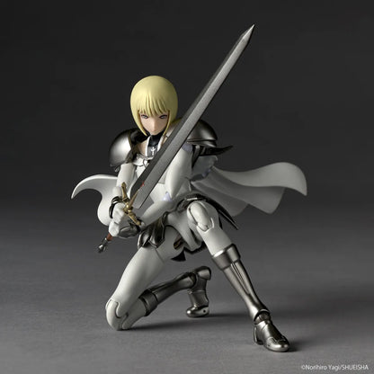 Claymore Revoltech PVC Action Figure Clare 15 cm - AniMuchuu