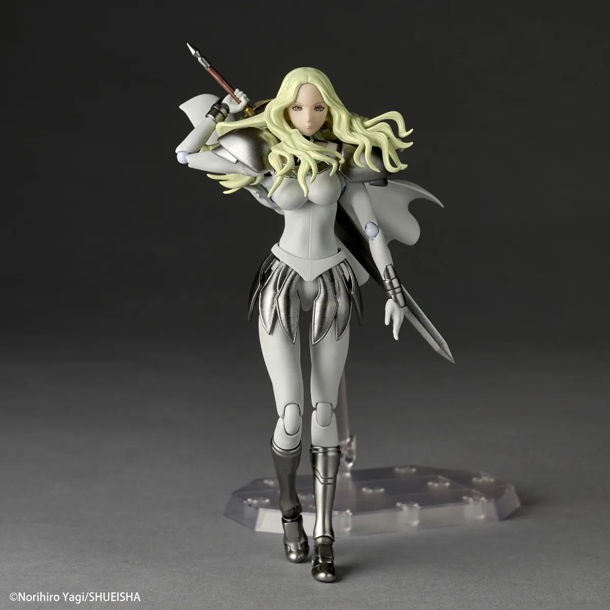 Claymore Revoltech PVC Action Figure Teresa 15 cm - AniMuchuu