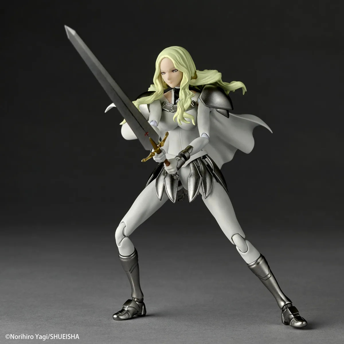 Claymore Revoltech PVC Action Figure Teresa 15 cm - AniMuchuu