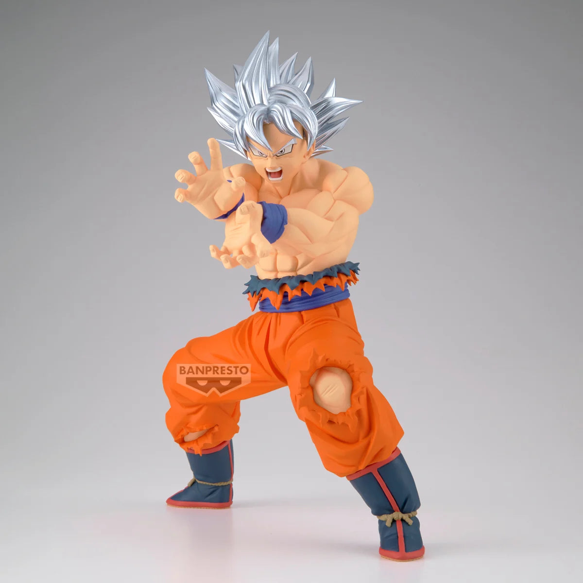 Dragon Ball Super Grandista PVC Figure Son Goku 25 cm - AniMuchuu