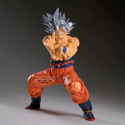 Dragon Ball Super Grandista PVC Figure Son Goku 25 cm - AniMuchuu