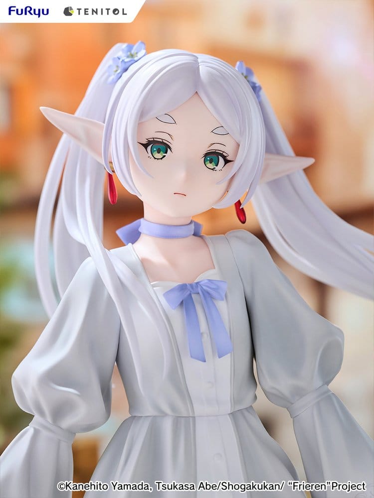 Frieren Tenitol Tall PVC Figure Frieren: Classical Dress 28 cm - AniMuchuu