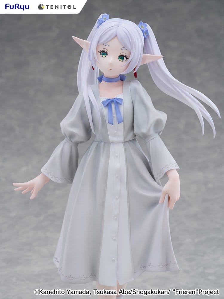 Frieren Tenitol Tall PVC Figure Frieren: Classical Dress 28 cm - AniMuchuu