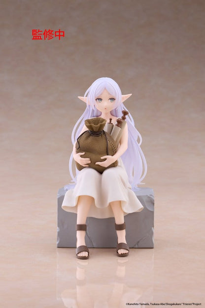 Frieren PVC Figure Desktop Cute Figure Frieren: In Training Ver. 16 cm - AniMuchuu