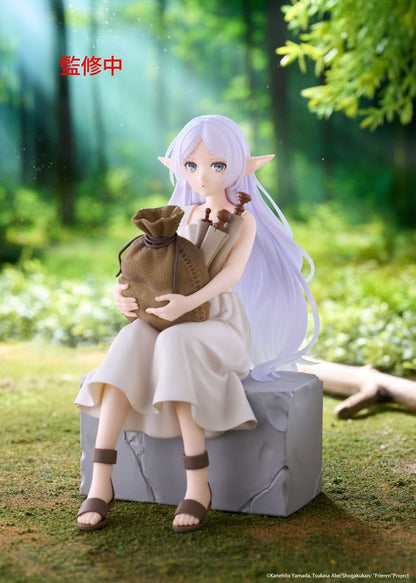 Frieren PVC Figure Desktop Cute Figure Frieren: In Training Ver. 16 cm - AniMuchuu