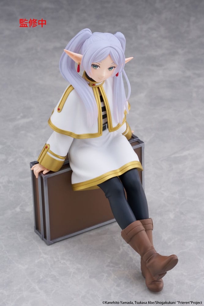 Frieren PVC Statue Desktop Cute Figure Frieren Trunk Case Ver. 13 cm - AniMuchuu