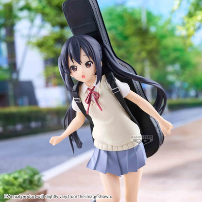 K-On! SQ PVC Figure Azusa Nakano 24 cm - AniMuchuu
