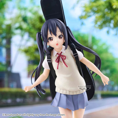 K-On! SQ PVC Figure Azusa Nakano 24 cm - AniMuchuu