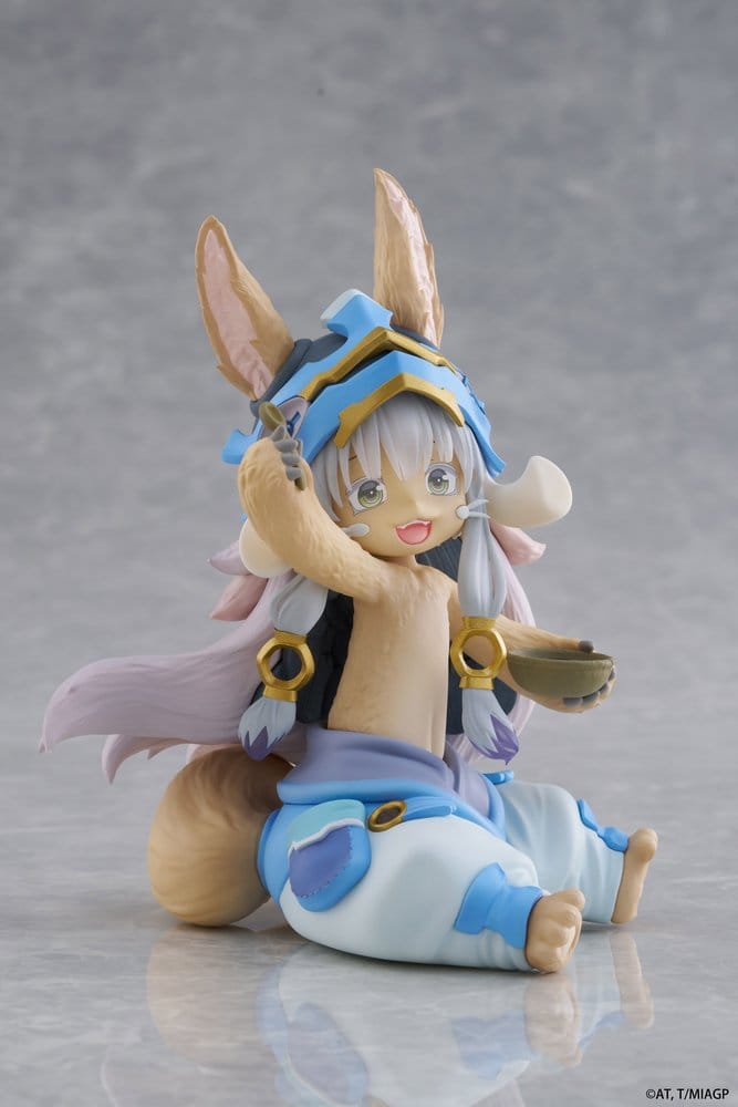 Made in Abyss Desktop Cute PVC Figure Nanachi Mealtime ver. 13 cm - AniMuchuu