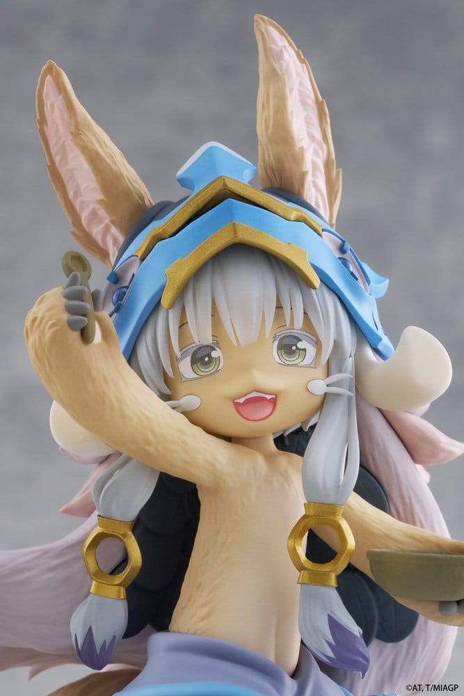 Made in Abyss Desktop Cute PVC Figure Nanachi Mealtime ver. 13 cm - AniMuchuu