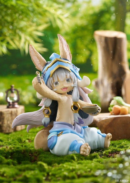 Made in Abyss Desktop Cute PVC Figure Nanachi Mealtime ver. 13 cm - AniMuchuu